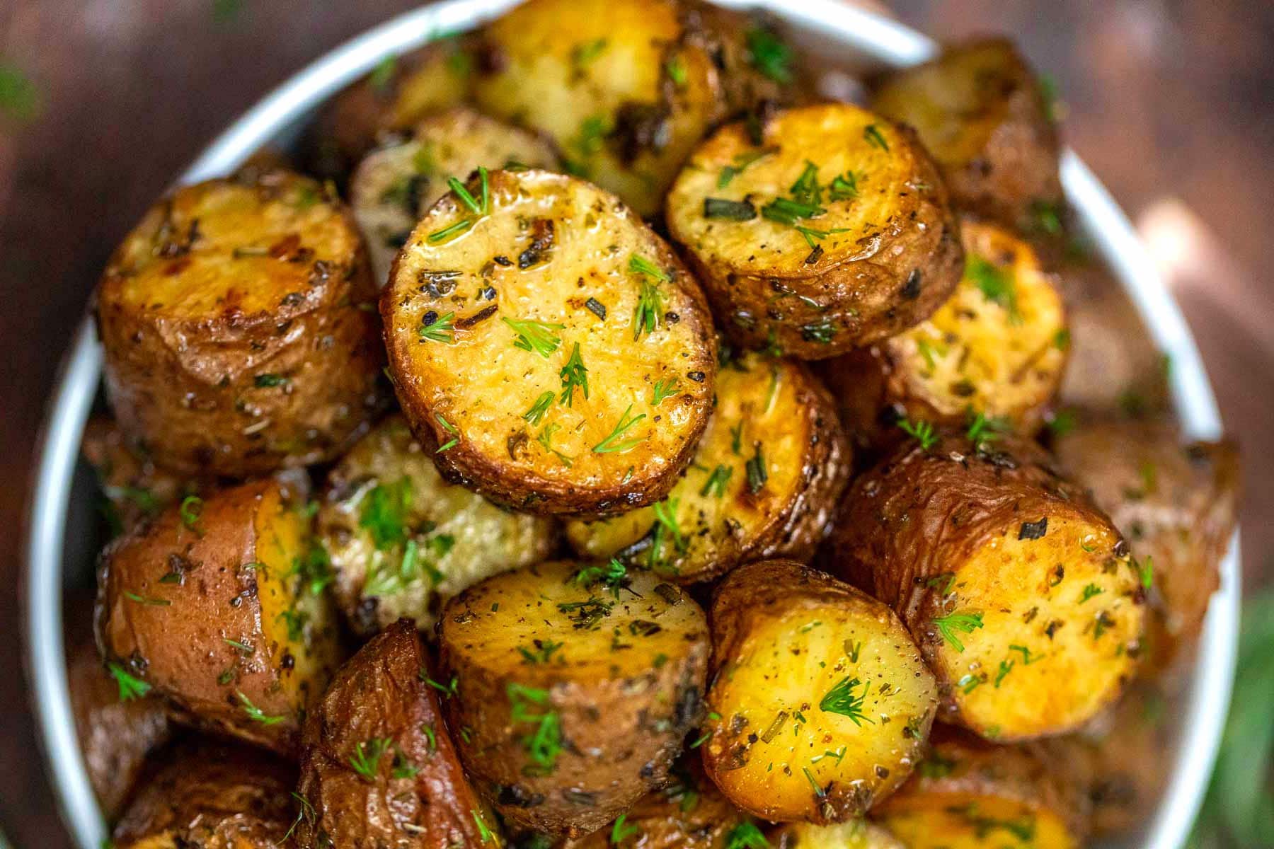 crispy-oven-roasted-baby-red-potatoes-recipe.jpg